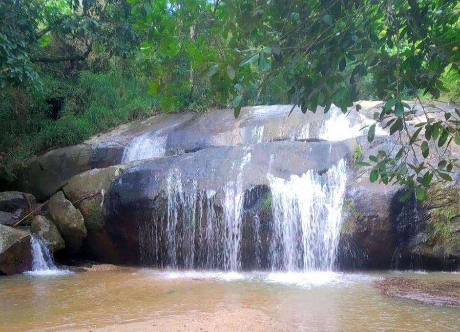 Govinda Moeda Pousada Esterno foto