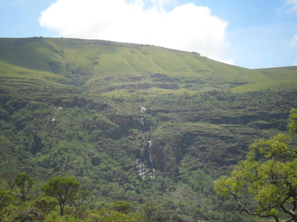 Govinda Moeda Pousada Esterno foto